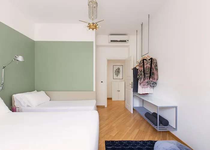Romac Gianicolo 3-bedroom Apartment